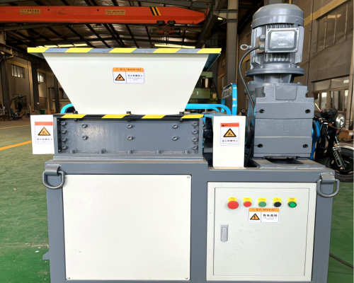 PN1-R 200 Single drive double shaft shredder