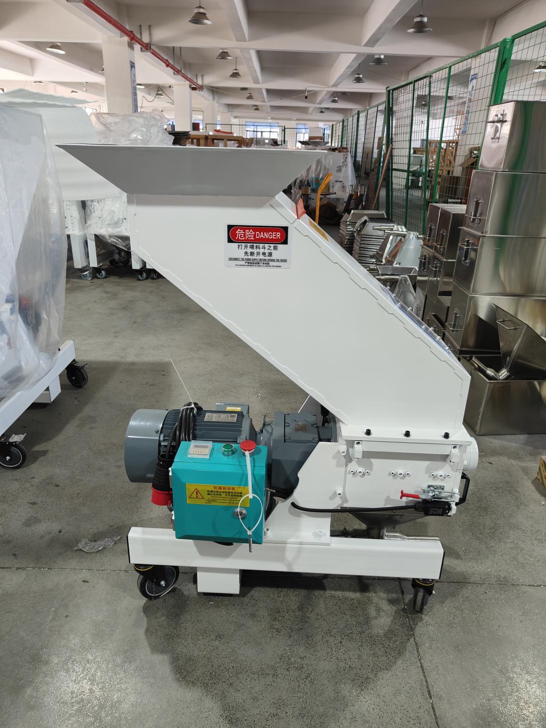 Medium Speed Crusher PN1-CH 10K