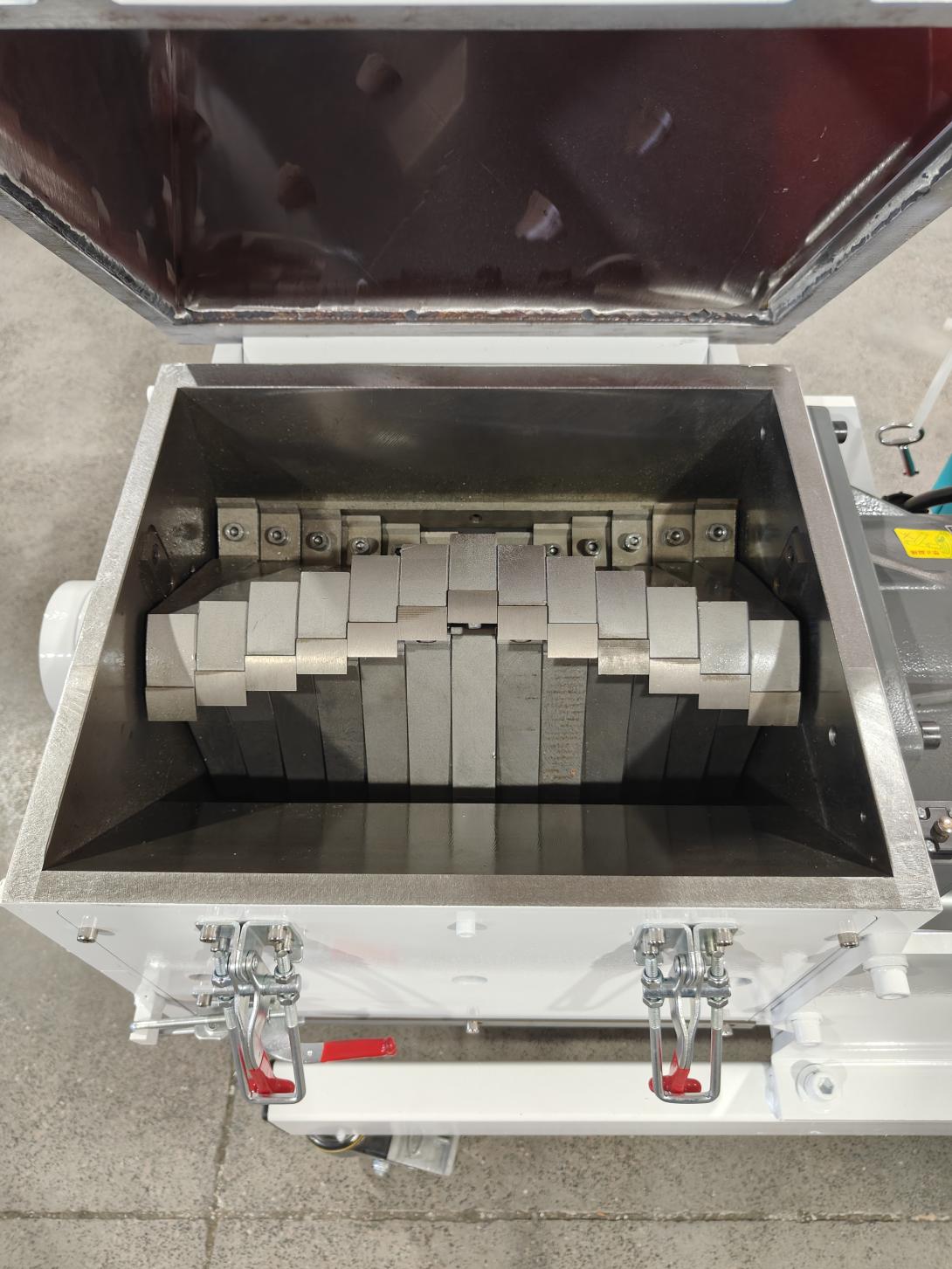 Medium Speed Crusher PN1-CH 13K